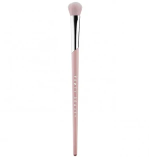 Fenty Beauty By Rihanna Plush Eyeshadow Brush 240